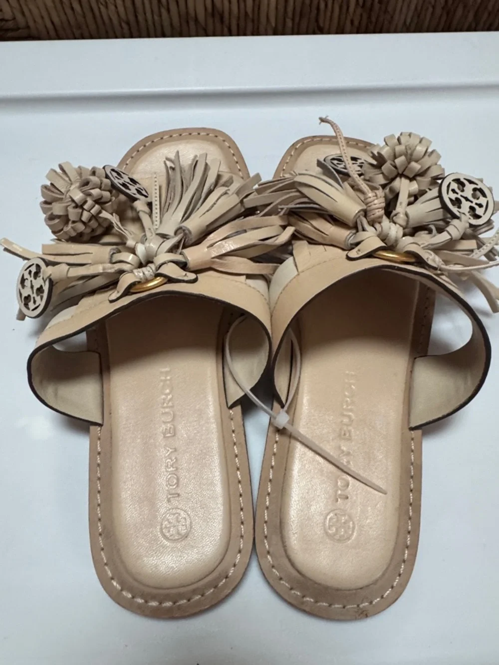 Tory Burch Miller Tassel Slide Sandals in New Cream size 8 1/2